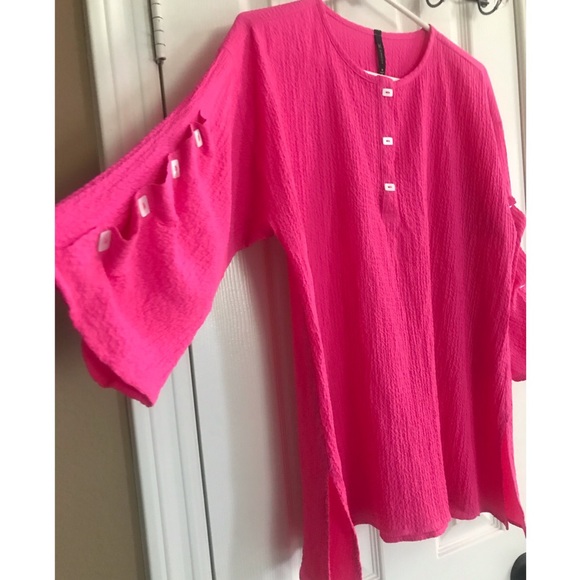 Pullover Blouse by Connie k IC collection - Picture 4 of 8